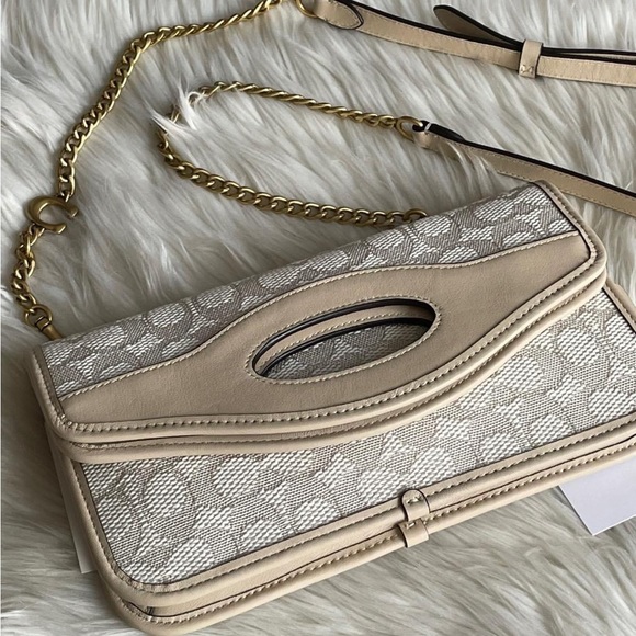 💰SOLD - CA358 - Coach Foldover Cut Out Clutch Crossbody in Signature Jacquard - Picture 5 of 15